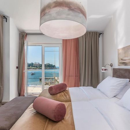 Rooms Porto Savudrija Eksteriør billede