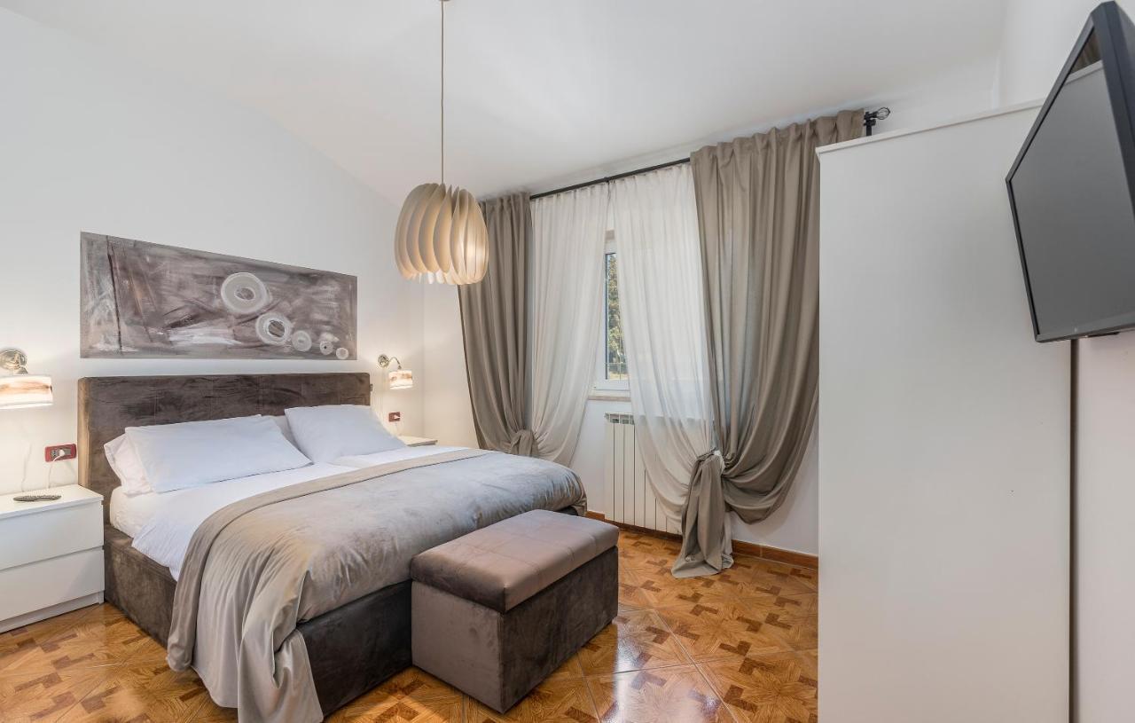Rooms Porto Savudrija Eksteriør billede