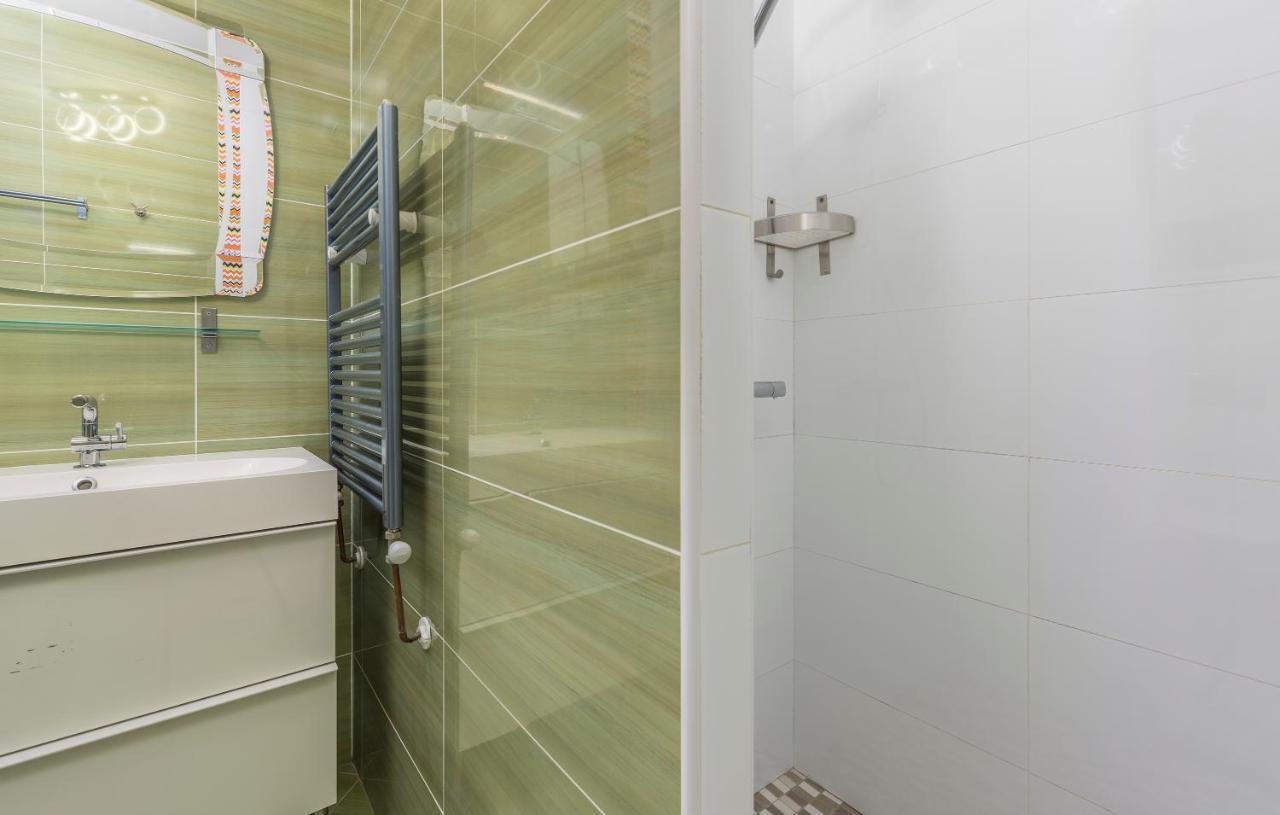 Rooms Porto Savudrija Eksteriør billede