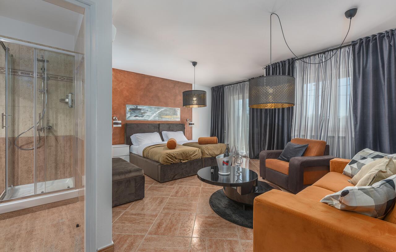 Rooms Porto Savudrija Eksteriør billede