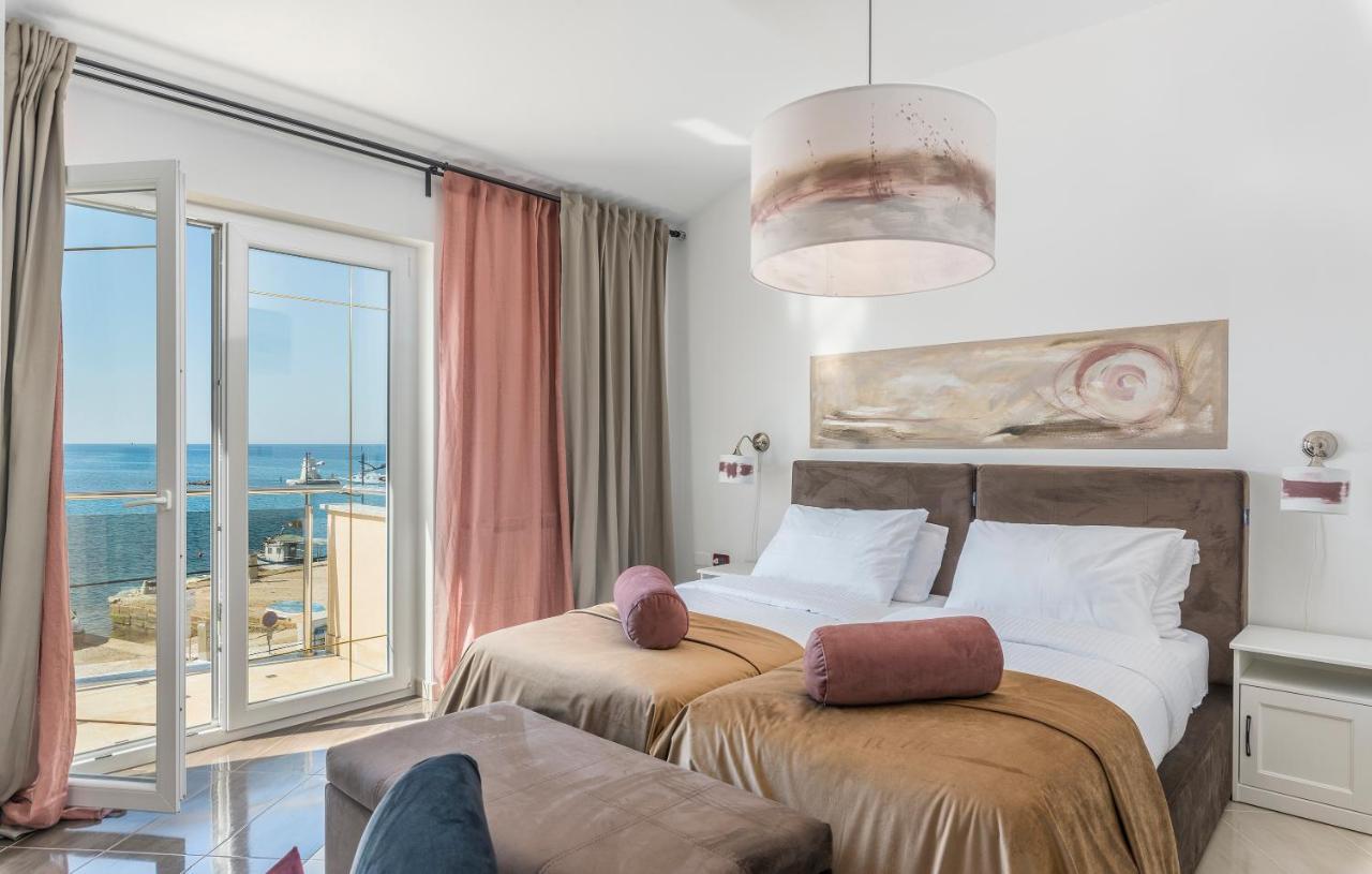 Rooms Porto Savudrija Eksteriør billede