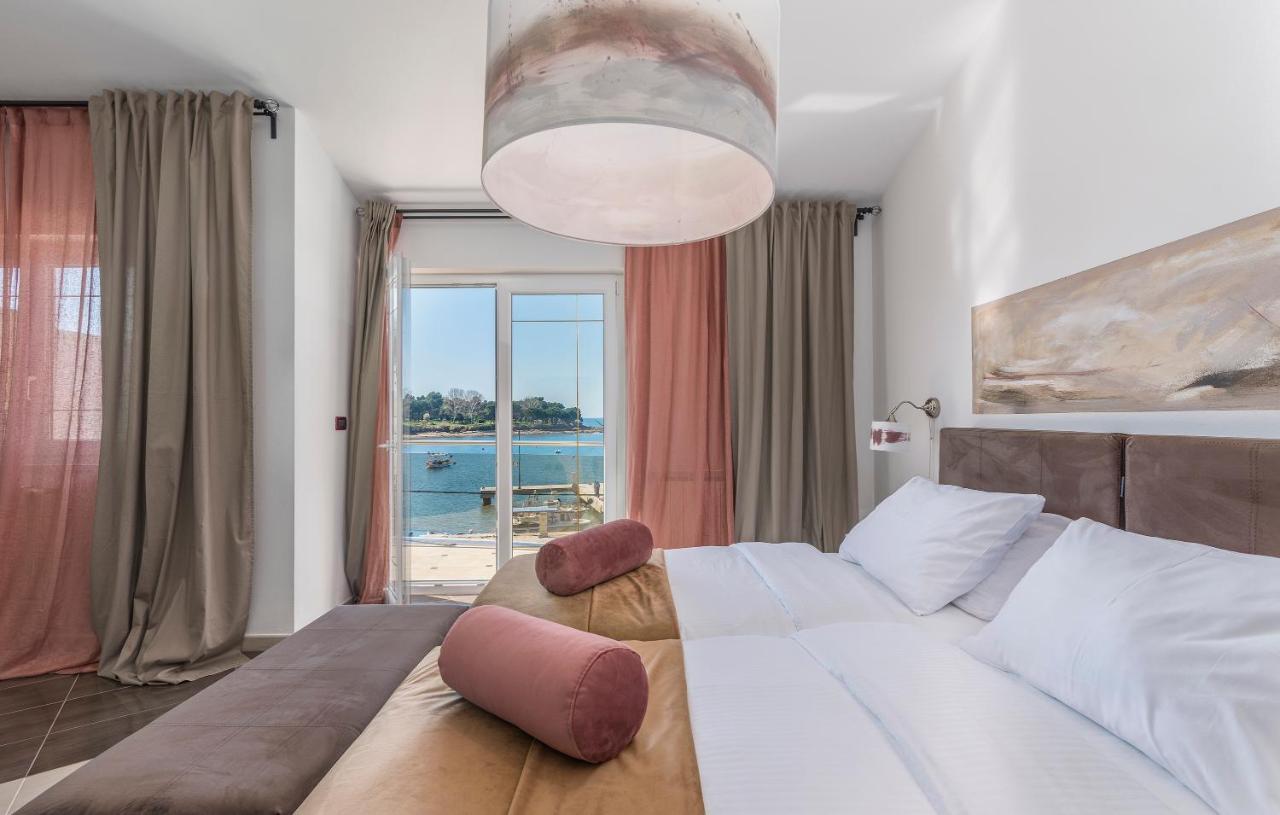 Rooms Porto Savudrija Eksteriør billede